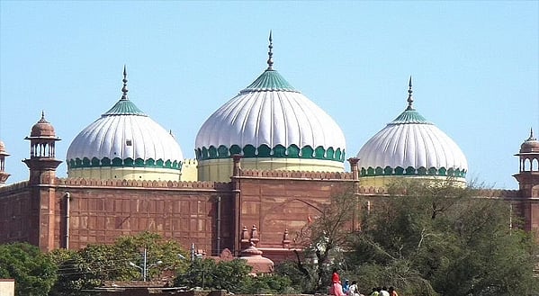 شاہی عیدگاہ مسجد متھرا تنازعہ: سروے امین کو عیدگاہ بھیجنے کے معاملہ میں بحث کے لئے 25 جنوری کی تاریخ مقرر
