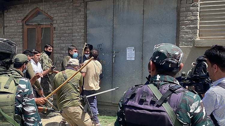 تصویر سوشل میڈیا