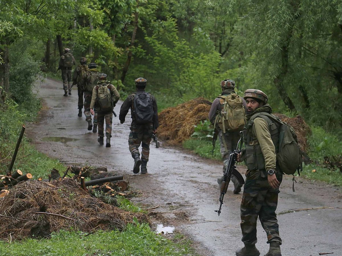 جموں و کشمیر: کٹھوعہ میں تصادم، 3 پولیس اہلکار شہید، 2 ملی ٹینٹ ہلاک