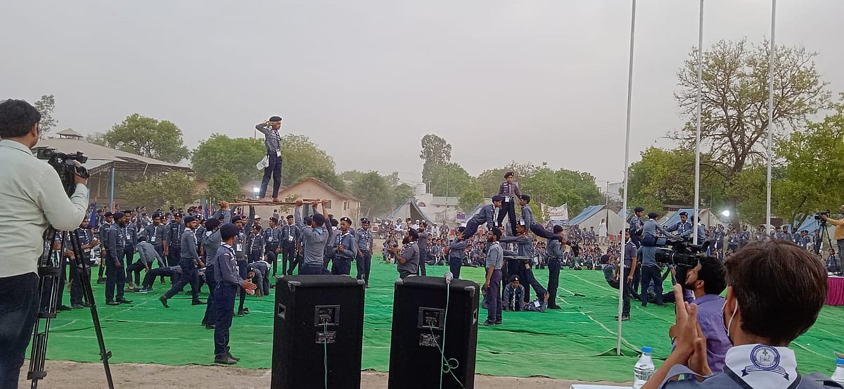 ہمارے پاس بیچ کا راستہ نہیں، ہم خود کی تعمیر کے لیے کریں یا مریں گے: مولانا محمود مدنی