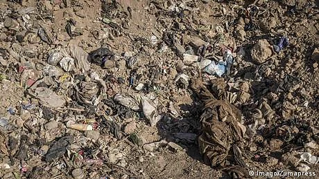 اجتماعی قبریں اور گم شدہ افراد کی تلاش میں فرقہ واریت کا عنصر