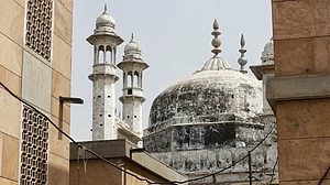 گیان واپی معاملے میں 22 ستمبر کو سماعت نہیں چاہتا مسلم فریق، 8 ہفتہ بعد سماعت کے لیے عرضی عدالت میں داخل