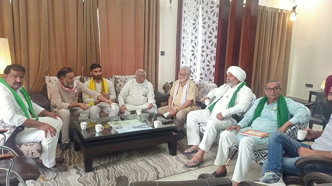 سنیوکت کسان مورچہ کی میٹنگ