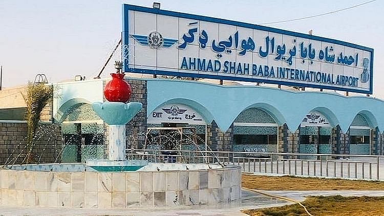 افغانستان: 35 ایئرپورٹ کے ملازمین نے دیا استعفیٰ، 8 ماہ سے نہیں ملی تھی تنخواہ