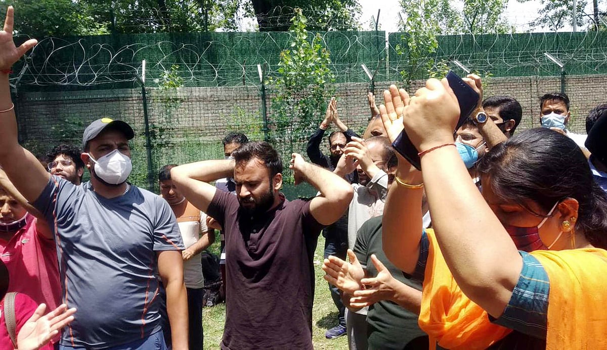 ٹارگیٹ کلنگ: کشمیری پنڈتوں نے اجتماعی ہجرت سمیت لیے تین بڑے فیصلے