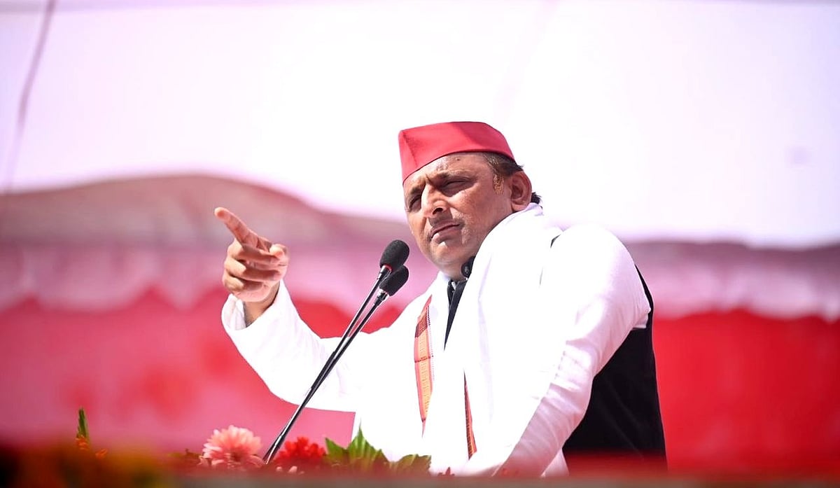 نوپور شرما کے خلاف ٹوئٹ کر برے پھنسے اکھلیش، این سی ڈبلیو نے کیا کارروائی کا مطالبہ