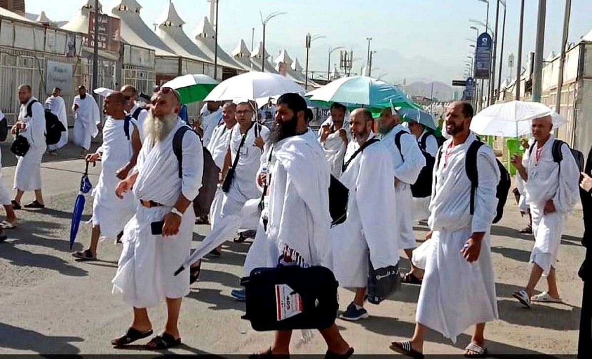 حج 2026: آن لائن فارم جمع کرنے کی آخری تاریخ 31 جولائی، 12 سال  سے کم عمر کے بچوں پر روک