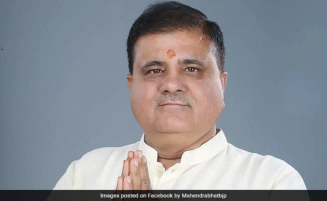اتراکھنڈ بی جے پی صدر مدن کوشک کی چھٹی، اسمبلی الیکشن ہارنے والے مہندر بھٹ نئے صدر مقرر