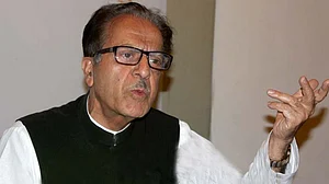 ’جموں و کشمیر انتظامیہ کشمیری پنڈتوں کی حفاظت کو یقینی بنائے اور عہد کرے کہ کسی بے گناہ کا قتل نہیں ہوگا‘