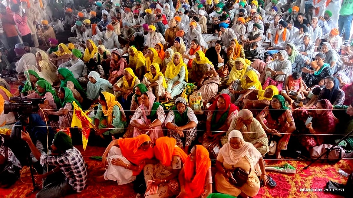 سنیوکت کسان مورچہ کا لکھیم پور میں دھرنا، پی ایم مودی کے نام عرضداشت پیش