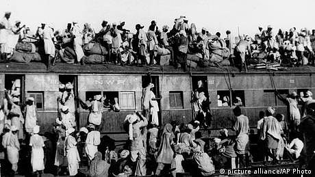 پاکستان جانے والی ٹرین سے کود کر دہلی میں اپنی بیٹھک میں پہنچنے والے رفیع بیدل کی کہانی