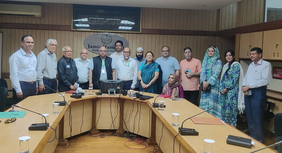 جامعہ ہمدرد اور میسکو انسٹی ٹیوٹ آف فارمیسی، امروہہ کے مابین تعلیمی معاہدہ