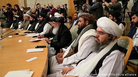 طالبان روس سے پیٹرول کی خریداری معاہدے سے قریب تر