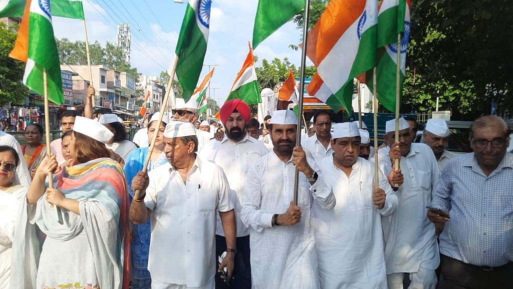 ’بھارت چھوڑو‘ تحریک کی سالگرہ پر کانگریس نے چاندنی چوک سے شروع کی ’آزادی کی گورو یاترا‘