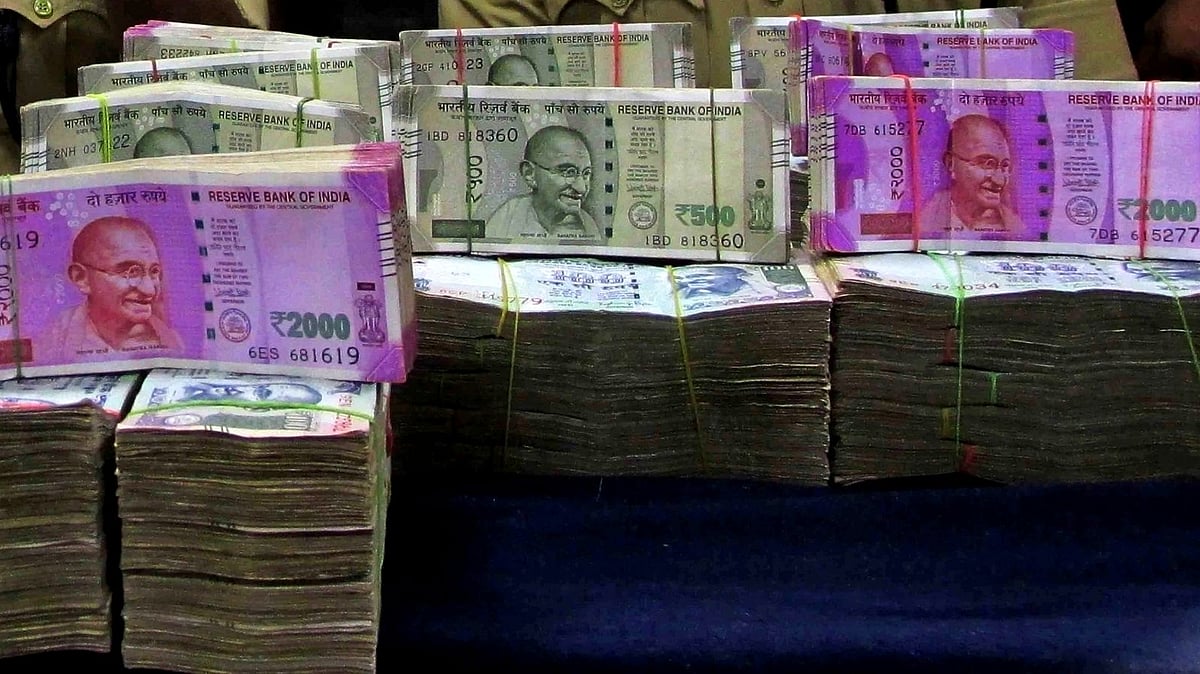 روپے، علامتی تصویر آئی اے این ایس