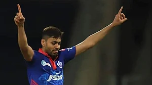 اویس خان، تصویر بشکریہ ٹوئٹر