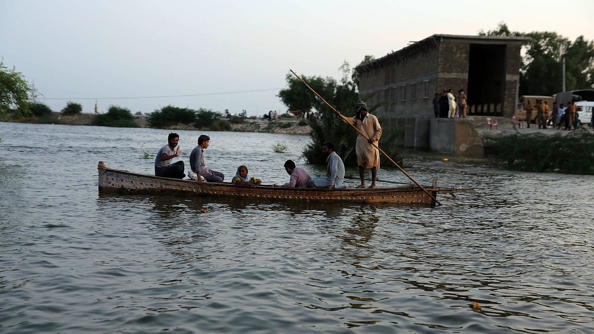 پاکستان میں تباہ کن سیلاب / Getty Images