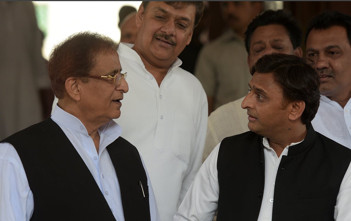 بی جے پی اعظم خان سے اس لئے ناراض ہے کیونکہ انہوں نے رامپور میں اعلیٰ درجے کا تعلیمی ادارہ قائم کیا: اکھلیش یادو