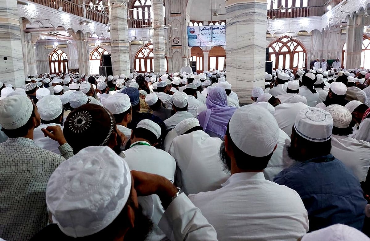 مدارس اسلامیہ کے نصاب و نظام میں تبدیلی وقت کی اہم ضرورت: مولانا مجددی