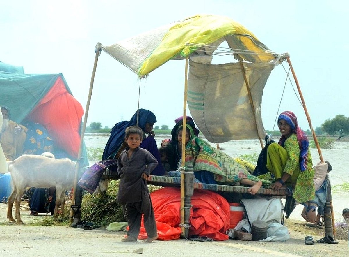 پاکستان: سیلاب کی صورتحال میں بہتری، فاقہ کشی اور بیماریوں کا خطرہ