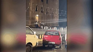 کرناٹک: دسہرہ کے موقع پر ہجوم کی طرف سے مدرسہ میں زبردستی گھس کر پوجا کرنے کا معاملہ، 4 ملزمان گرفتار