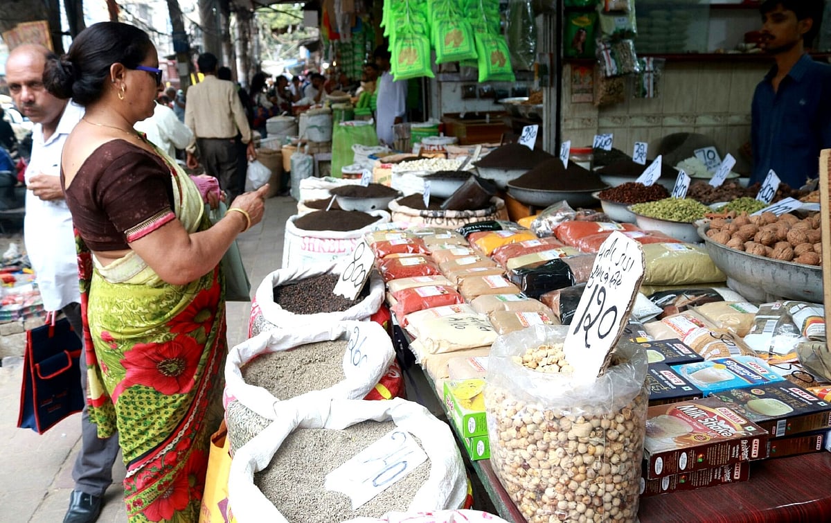 مارچ میں خوردہ مہنگائی کی شرح بڑھ کر 3.40 فیصد پہنچی، فروری میں تھی 3.21 فیصد