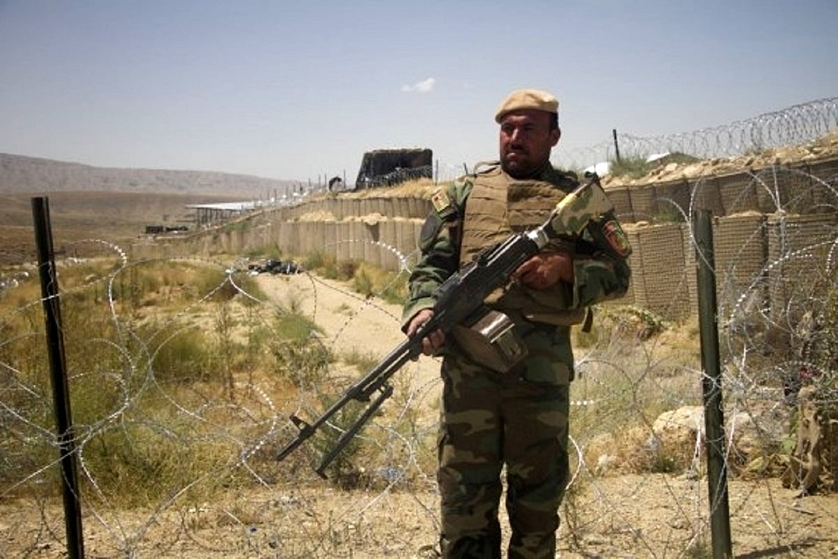 افغانستان کی سرحد پر طالبانی اور پاکستانی فوج کے درمیان زبردست تصادم، رات بھر گولیوں کا ہوا تبادلہ، ایک جوان ہلاک