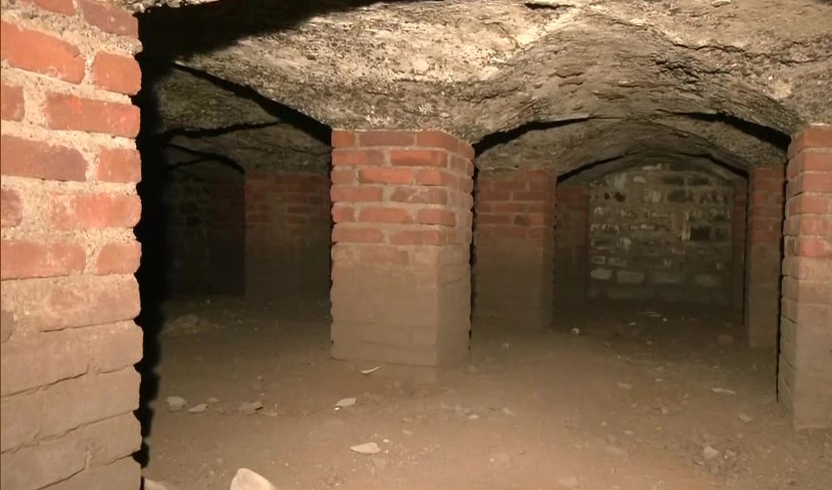 ممبئی کے سرکاری جے جے اسپتال میں برطانوی دور کی 132 سالہ قدیم سرنگ دریافت