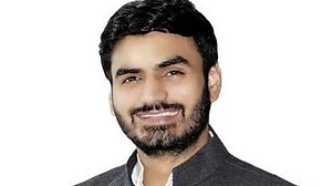ضمنی انتخاب: شریکانت تیاگی نے کھتولی میں بی جے پی کے خلاف کی تشہیر