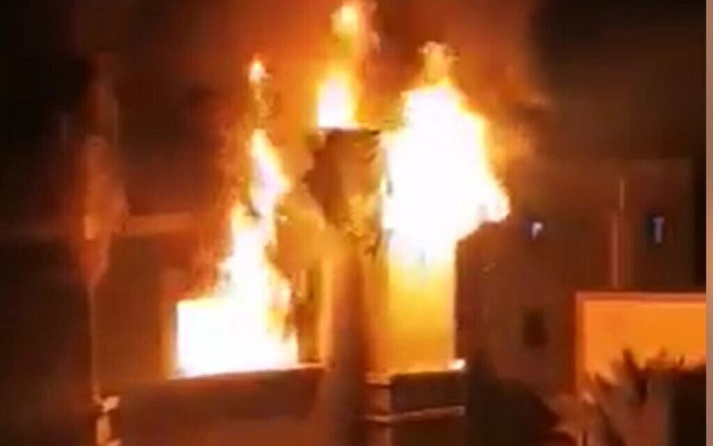 غزہ میں آتشزدگی سے 21 افراد ہلاک