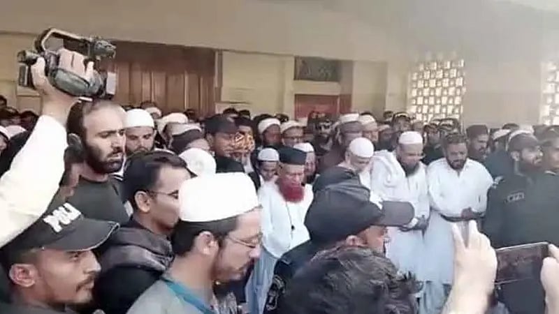 تصویر سوشل میڈیا