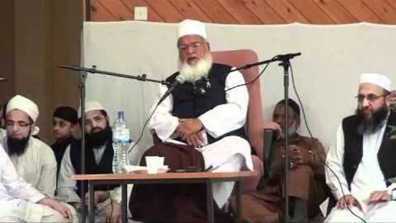 مفتی اعظم پاکستان رفیع عثمانی کا انتقال، دیوبند میں ہوئے تھے پیدا، نماز جنازہ کل ادا کی جائے گی