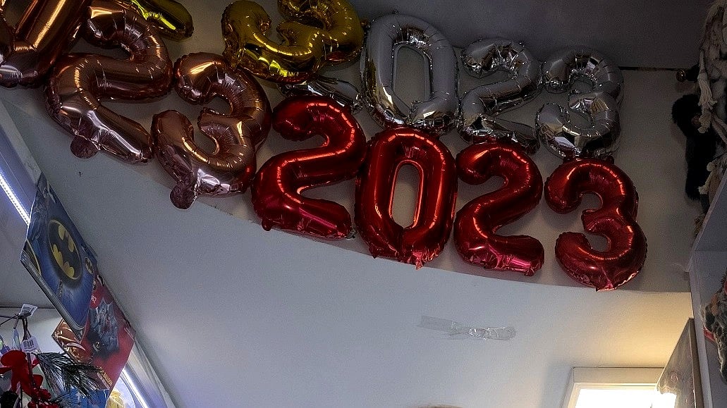 سالِ نو 2023: بدلاؤ کے لمحہ کا انتظار... (اشوک پانڈے کا مضمون)
