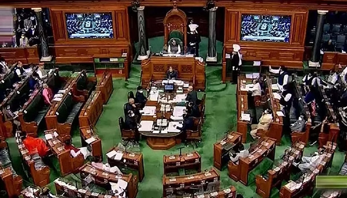 توانگ تصادم: مودی حکومت کا بحث کرانے سے انکار، پارلیمنٹ میں زوردار ہنگامہ، اپوزیشن ارکان کا دونوں ایوانوں سے واک آؤٹ