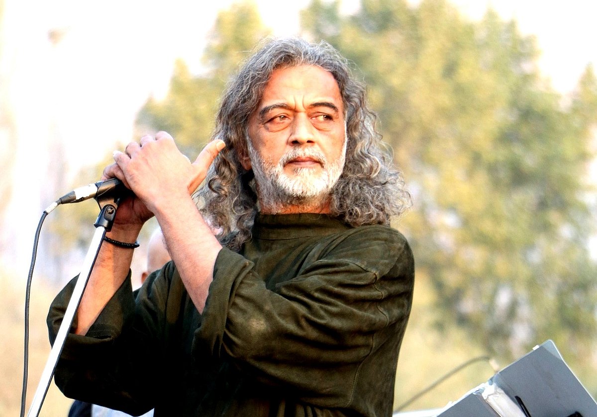 گلوکار لکی علی کی کرناٹک میں موجود زمین پر قبضہ، آئی اے ایس افسر کے شوہر پر الزام عائد