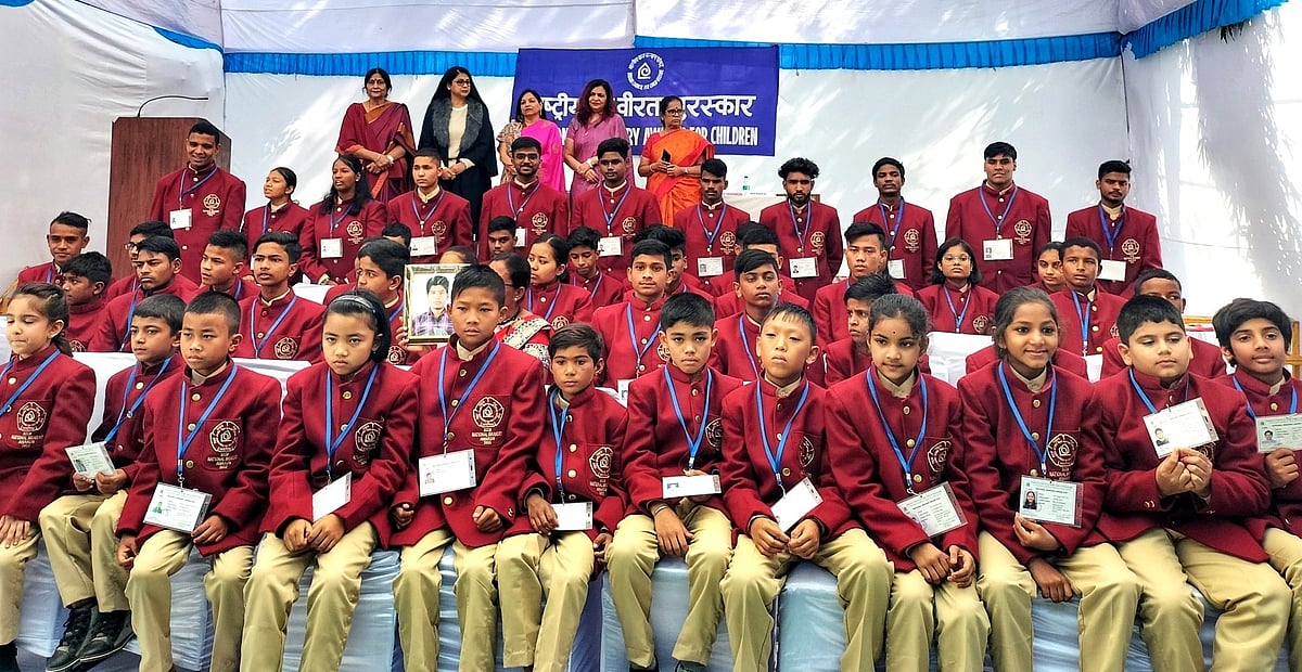 56 بچوں کو بہادری ایوارڈ سے نوازا گیا، کسی نے ڈوبتے لوگوں کو بچایا تو کسی نے ماں کے لیے لگائی جان کی بازی