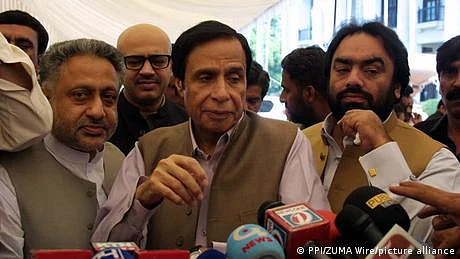 اسمبلیاں تحلیل کرنے کا فیصلہ: پی ٹی آئی کو فائدہ ہوگا؟