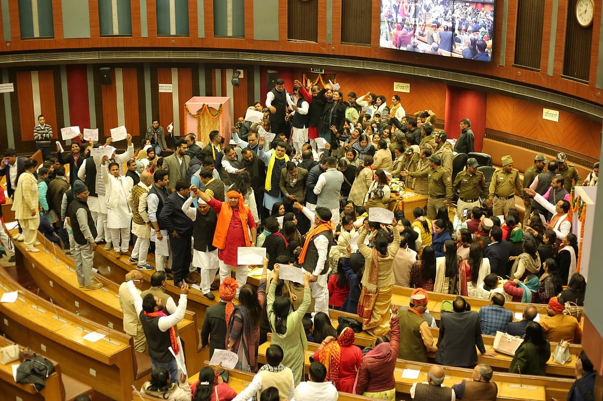 دہلی کو آج ملے گا نیا میئر! سپریم کورٹ کے حکم پر الیکشن کی تیاری، تین کوششیں ہو چکیں ناکام