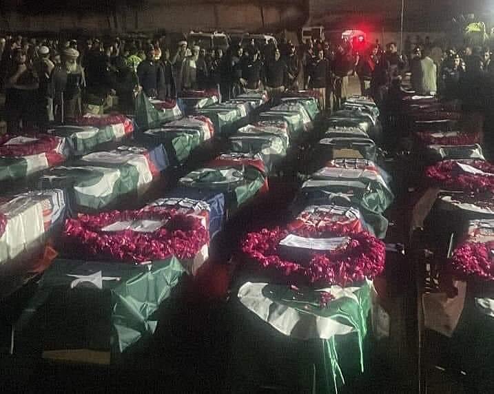 پیشاور فدائین حملہ: مسجد میں دھماکہ کے بعد پاکستان میں ہائی الرٹ، پیشاور میں میڈیکل ایمرجنسی، اسپتالوں میں خون کی قلت
