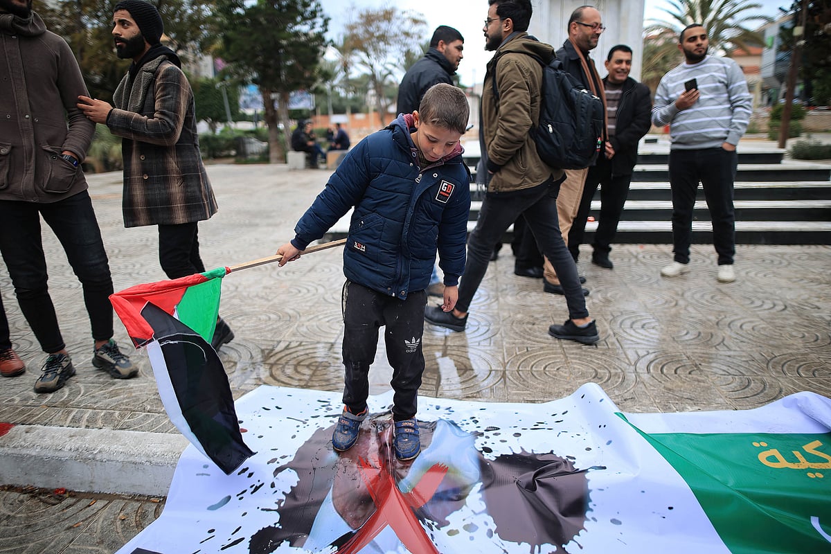 انٹونی بلنکن کے دورے کے خلاف فلسطینیوں کا احتجاج