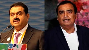 امبانی اور اڈانی 100 بلین ڈالر کے کلب سے ہوئے باہر، بلومبرگ کی رپورٹ میں انکشاف