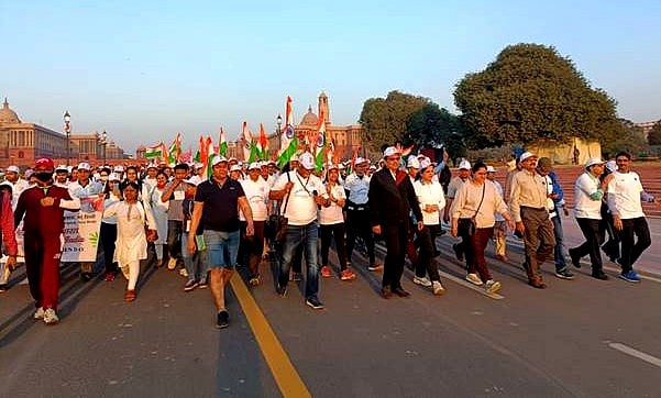 خواتین کے عالمی دن کے موقع پر وجے چوک سے میگا واکتھون