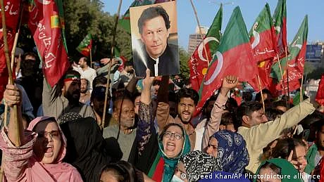 'حکومت مجھے گرفتار کرنے یا نااہل قرار دلوانے کی کوشش میں‘،عمران خان