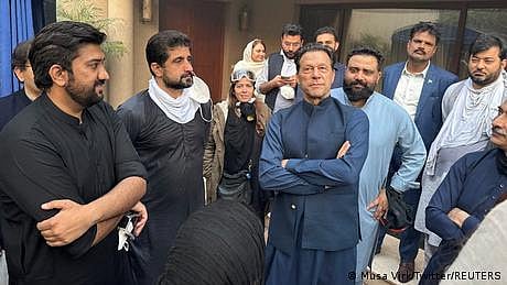 پاکستان کے لیے ہر قربانی دینے کو تیار ہوں، عمران خان