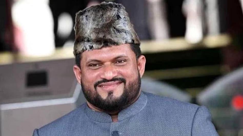 <div class="paragraphs"><p>لکشدیپ کے رکن پارلیمنٹ محمد فیضل / سوشل میڈیا</p></div>