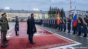 بشارالاسد اور ولادیمیر پوٹن میں ملاقات، کیا باتیں ہوئیں؟