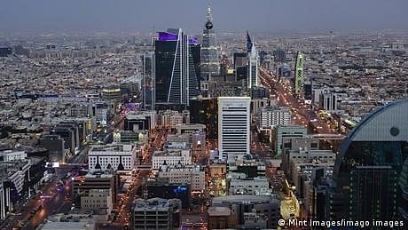 سعودی عرب میں مذہب سے مبرا ایک نئی قومی شناخت کی تشکیل
