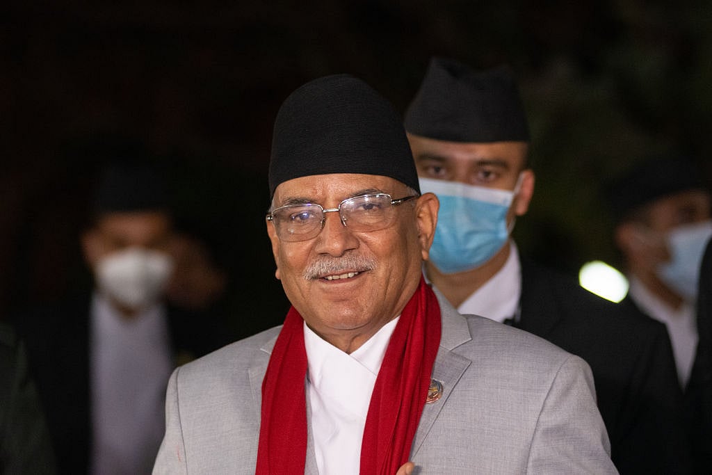 نیپال: وزیر اعظم پرچنڈ کے خلاف سپریم کورٹ میں عرضی داخل، 5 ہزار افراد کے قتل معاملہ میں گرفتاری اور جانچ کا مطالبہ