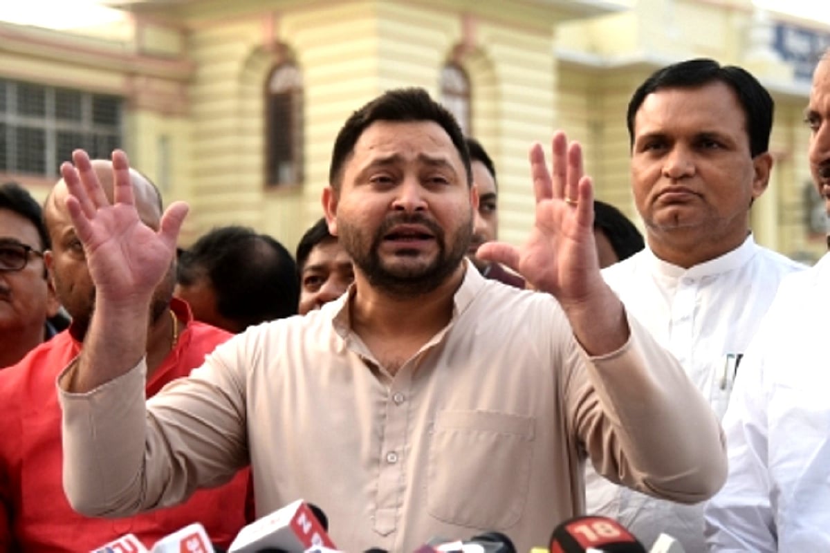 جرائم پیشوں سے قطعی ہمدردی نہیں، لیکن یوپی میں عتیق کا نہیں بلکہ قانون کا جنازہ نکلا: تیجسوی یادو