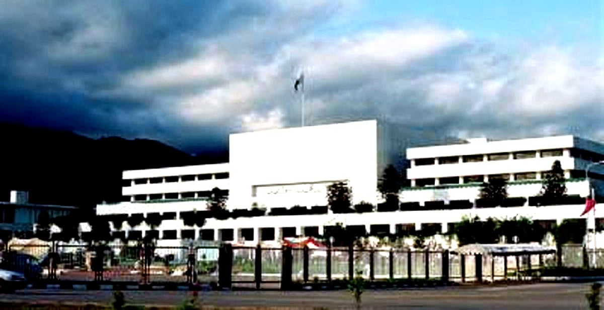 پاکستان کی پارلیمنٹ میں 9 مئی کے فسادات کی آرمی ایکٹ کے تحت فوری سماعت کے لیے قرارداد منظور